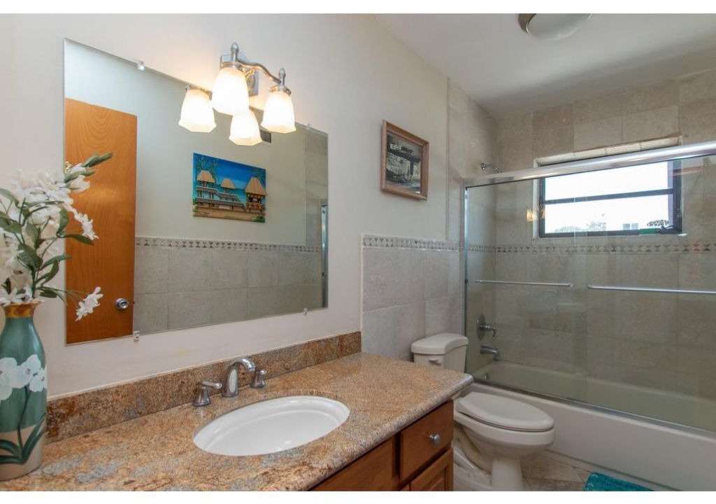 Photo of Bathroom in Twin Lakes