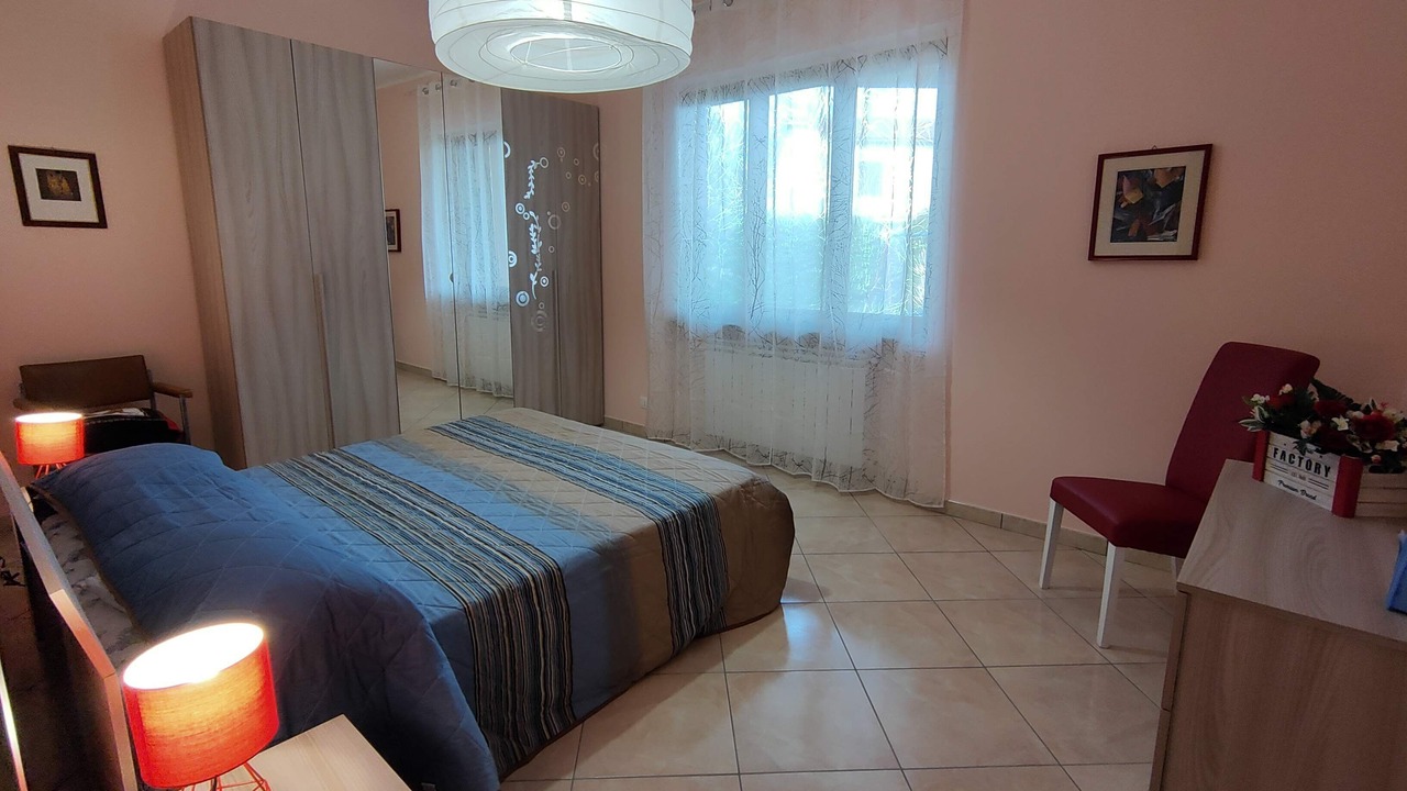 Photo of Bedroom in Montebuono