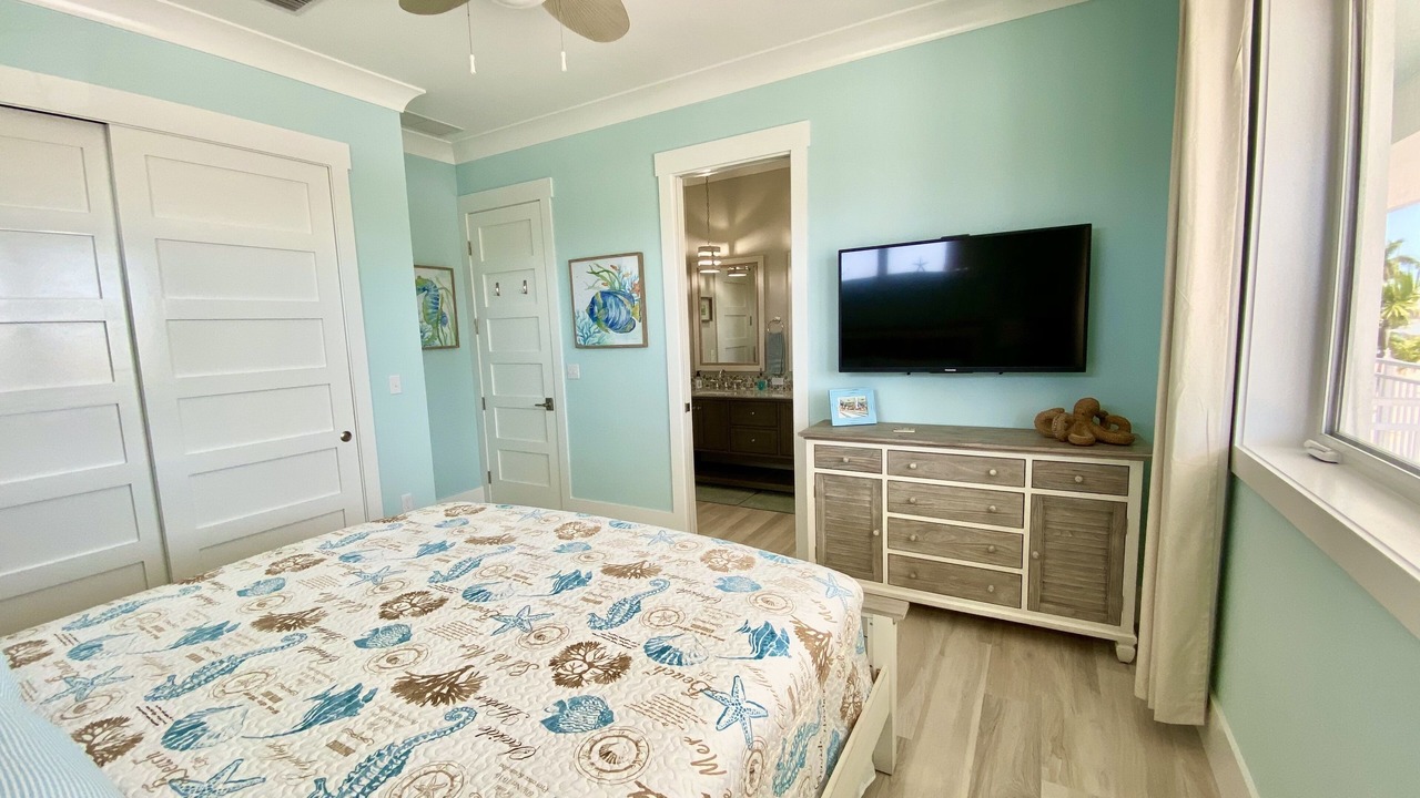 Photo of Bedroom in Key Colony Beach