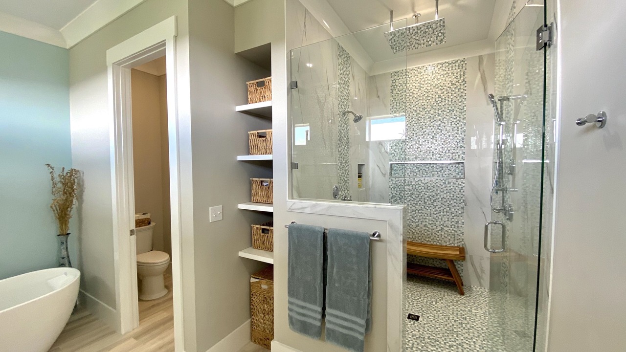 Photo of Bathroom in Key Colony Beach