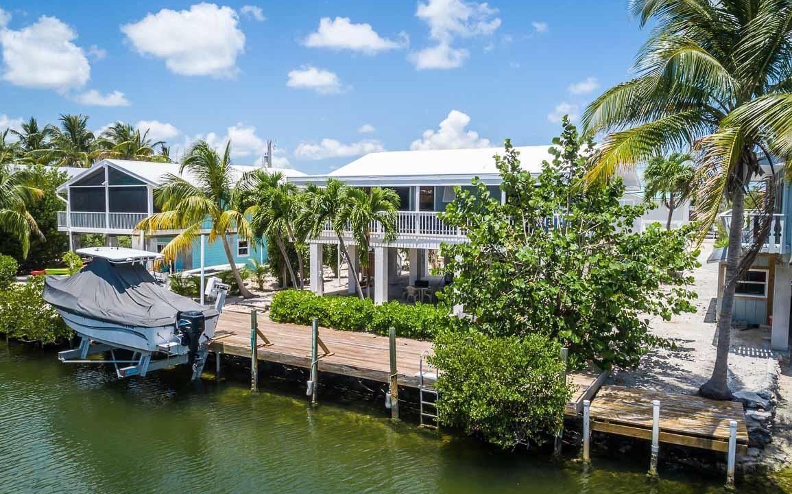 Photo of Outdoor in Breezeswept Beach Estates