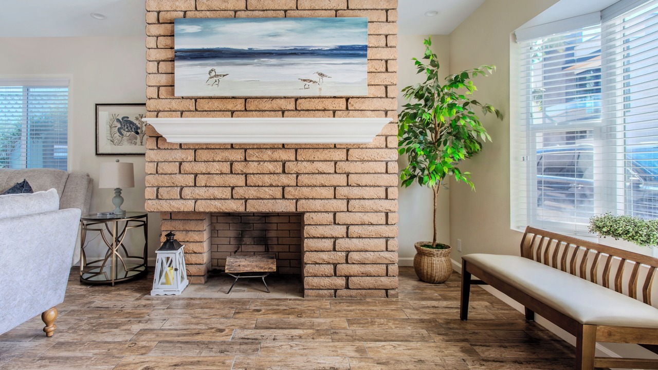 Photo of Livingroom in Peninsula