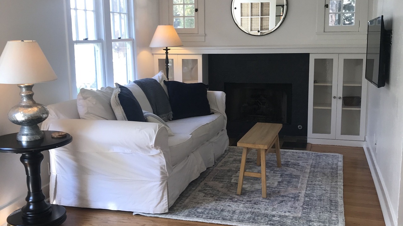Photo of Livingroom in Wilshire Montana