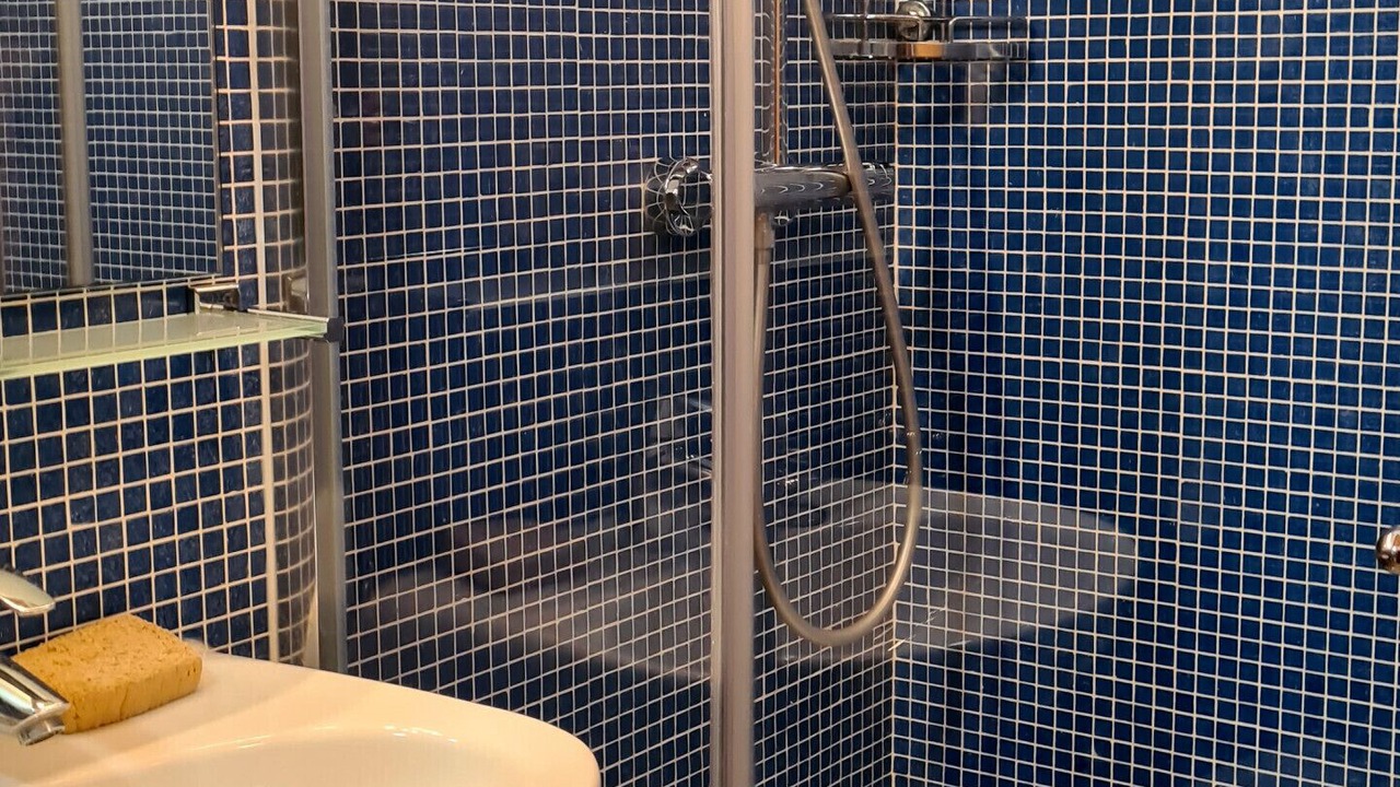 Photo of Bathroom in Peneco Beach
