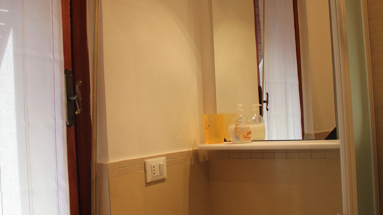 Photo of Bathroom in Levanto