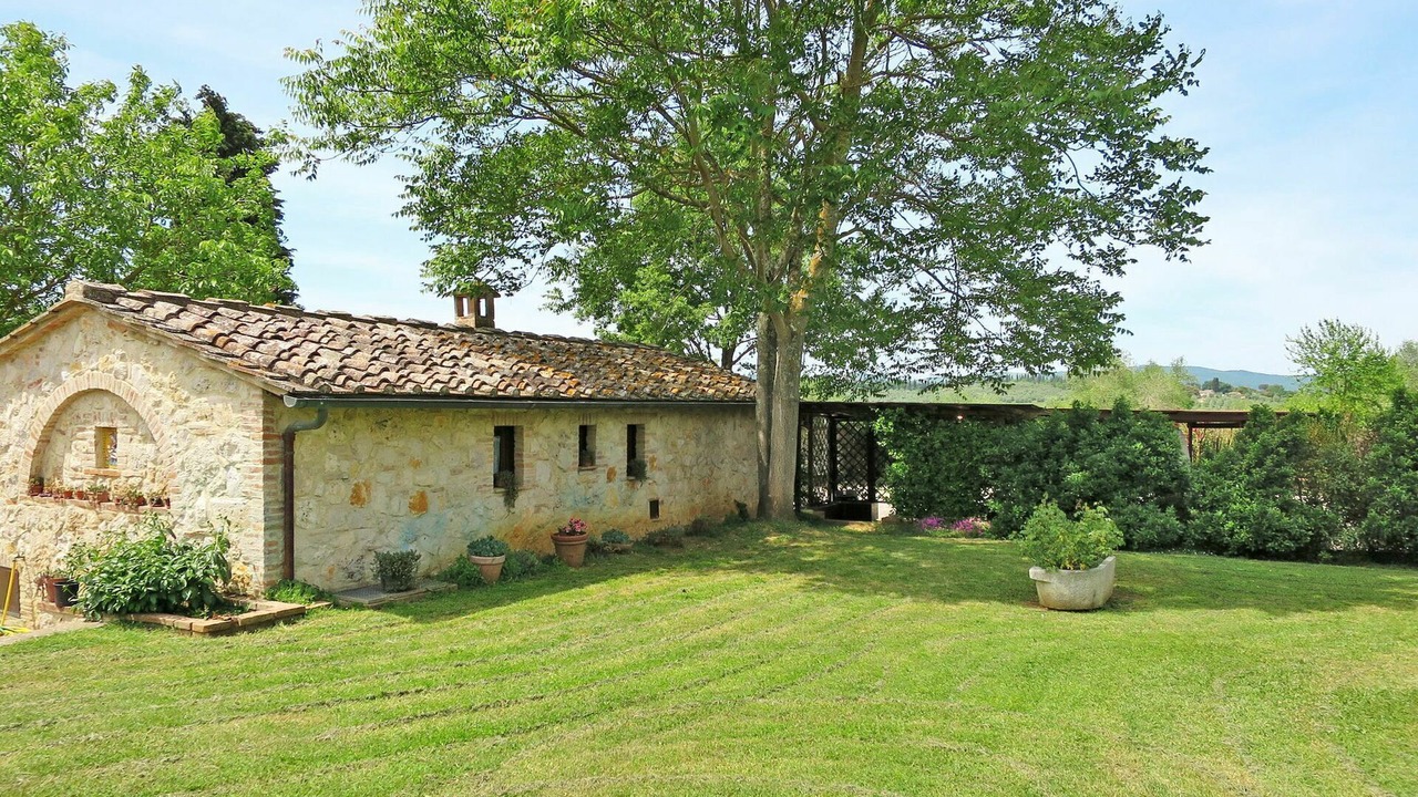 Photo of Others in Campiglia