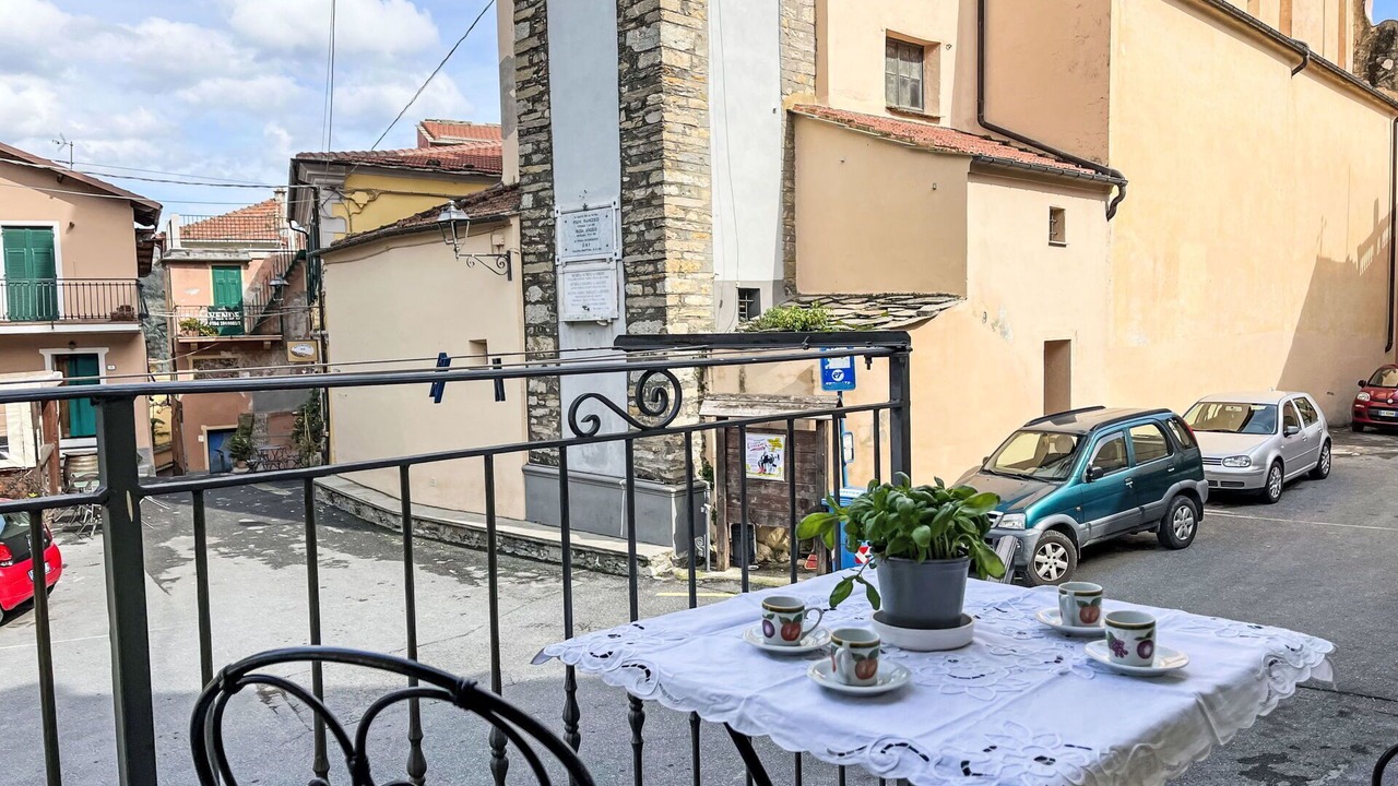 Photo of Patio Balcony in Valloria