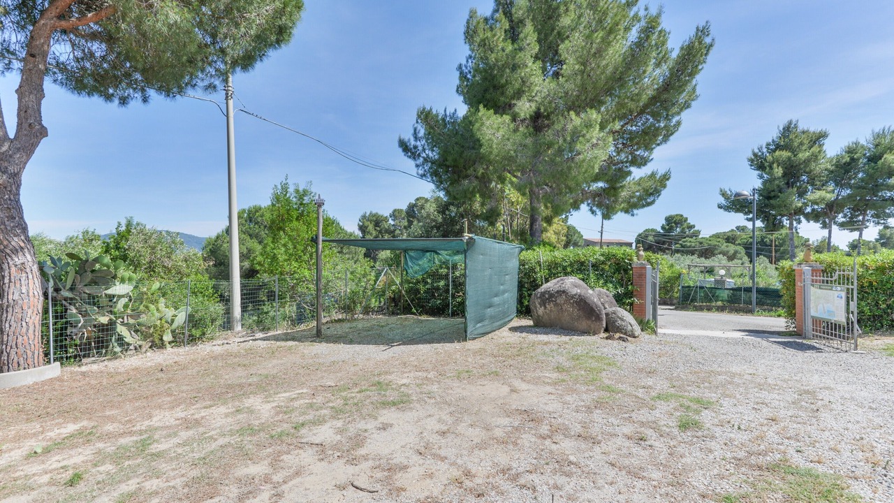 Photo of Outdoor in Lacona