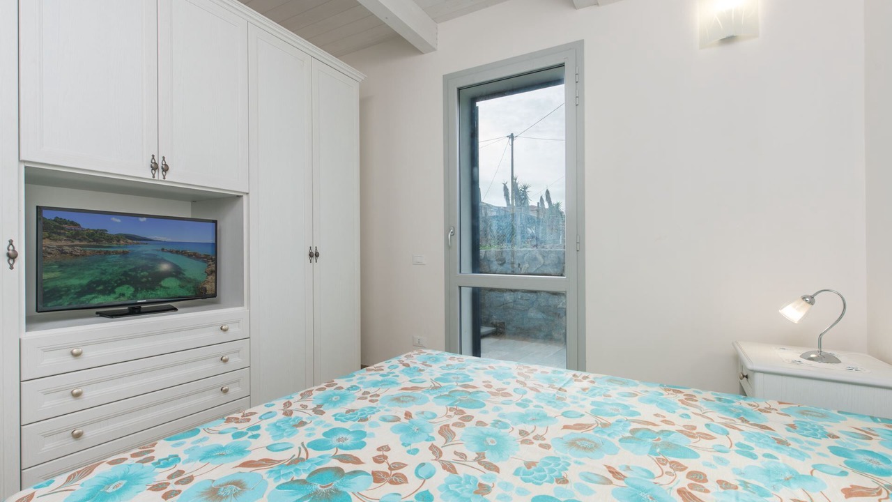Photo of Bedroom in Pomonte