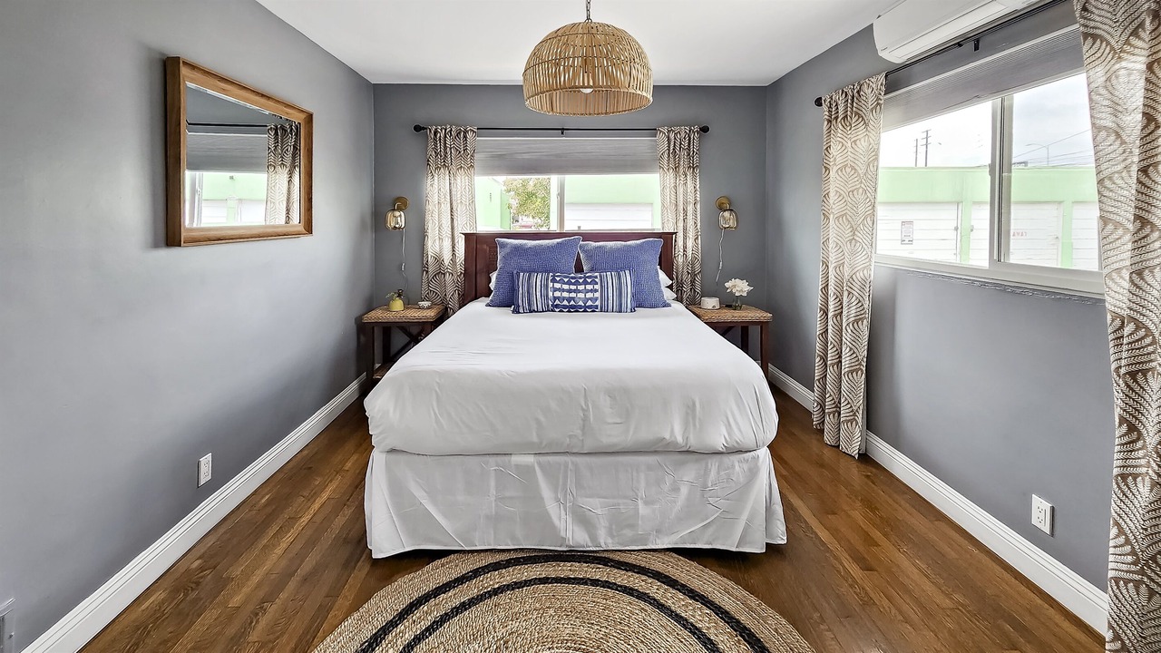 Photo of Bedroom in Washington Culver