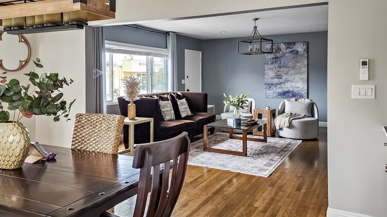 Photo of Livingroom in Washington Culver