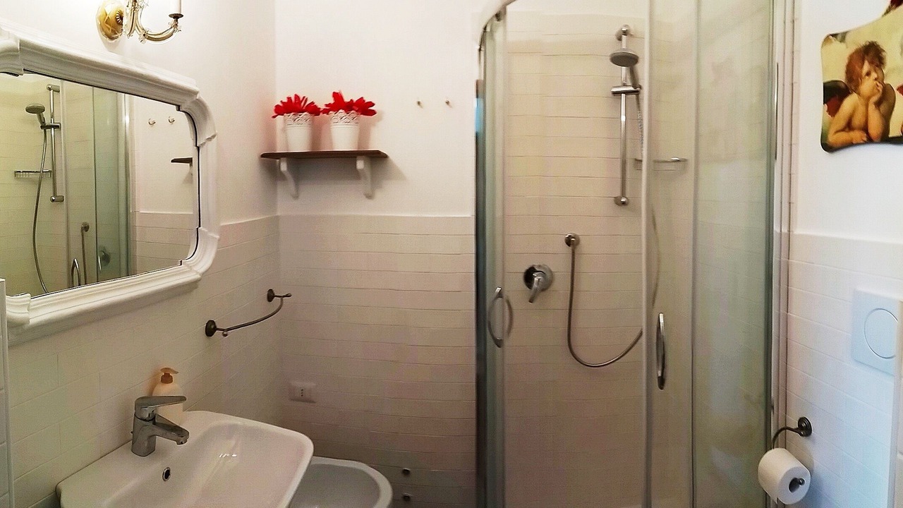 Photo of Bathroom in Grotte di Castro