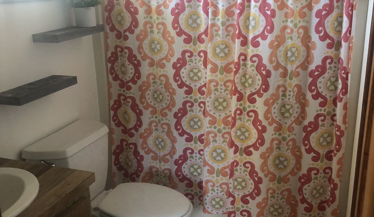 Photo of Bathroom in Cutthroat Harbor Estates