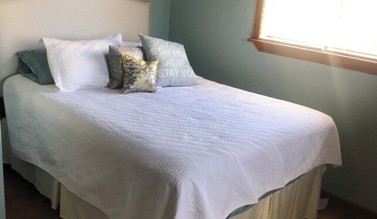 Photo of Bedroom in Cutthroat Harbor Estates