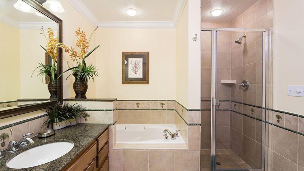 Photo of Bathroom in Reunion