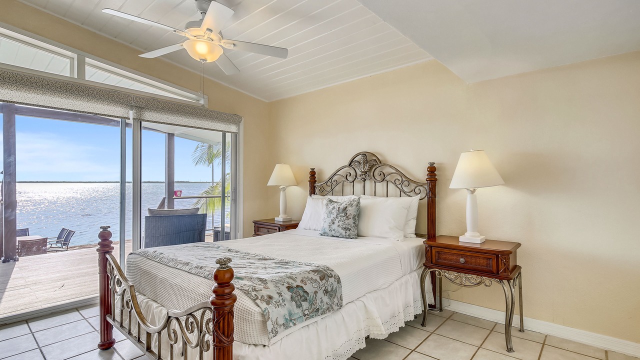 Photo of Bedroom in Bay Point