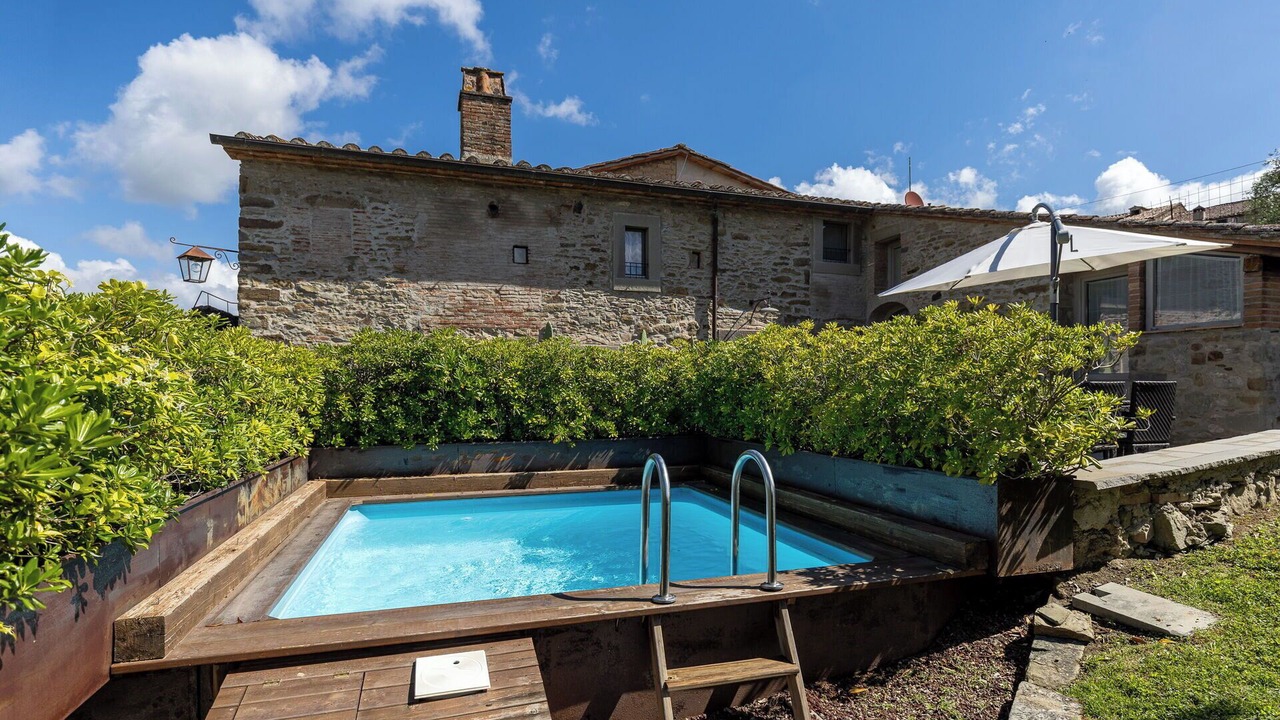 Photo of Outdoor in Camucia
