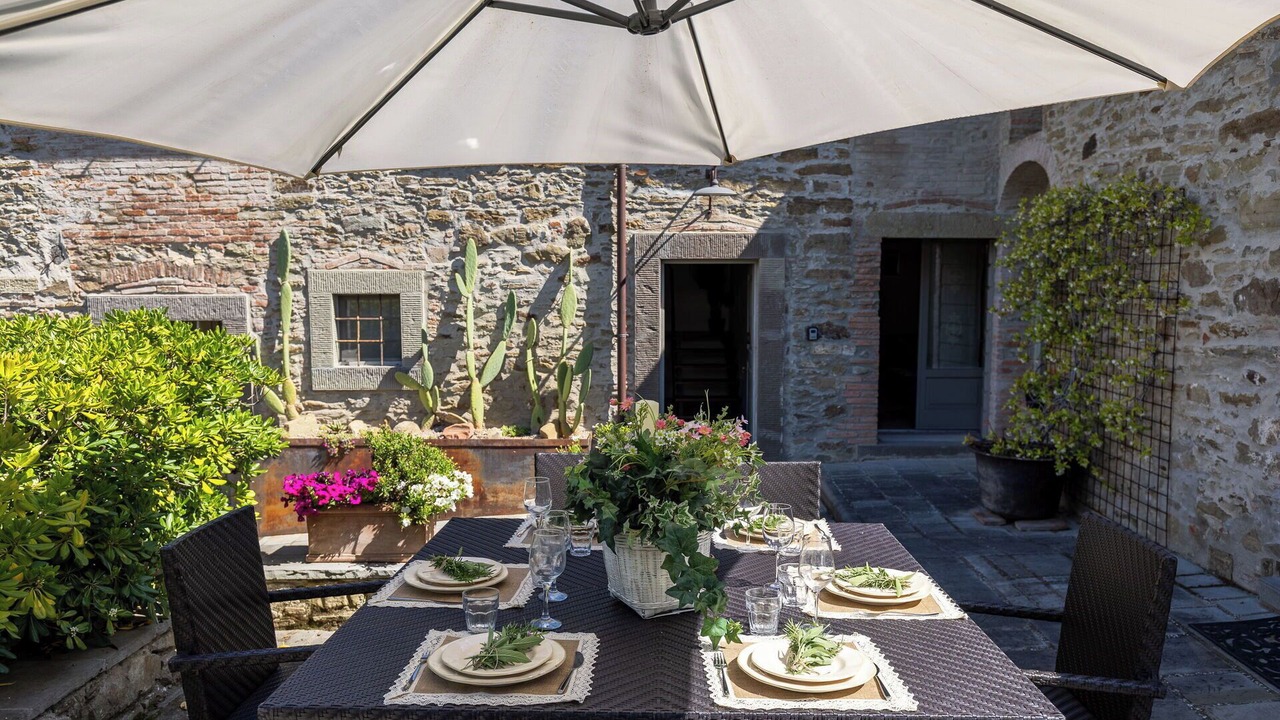 Photo of Patio Balcony in Camucia