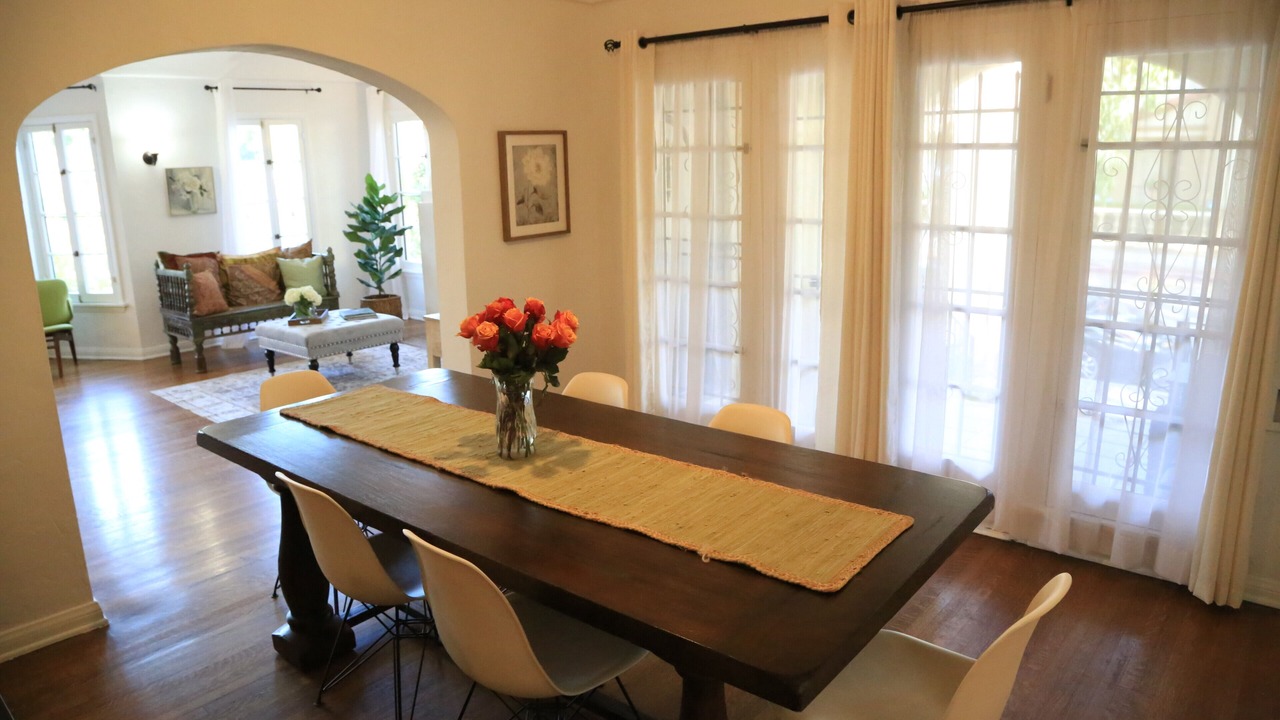 Photo of Bedroom in Beverly Grove
