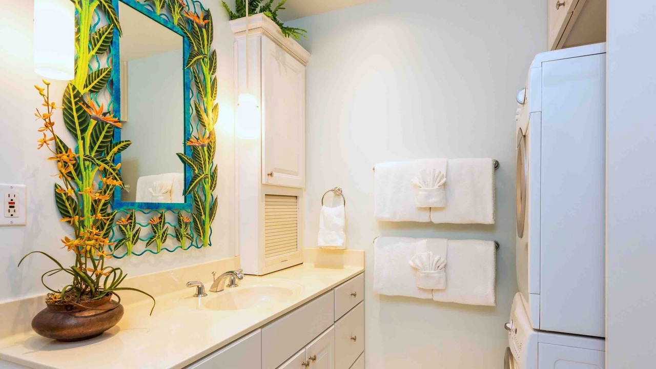 Photo of Bathroom in Truman Annex
