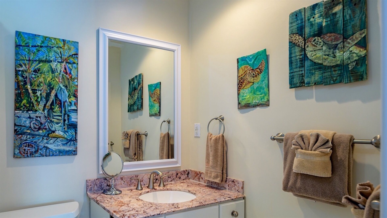 Photo of Bathroom in Truman Annex