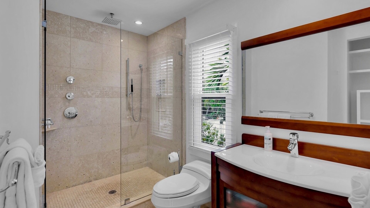 Photo of Bathroom in Bahama Village