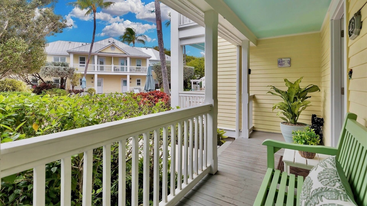 Photo of Patio Balcony in Bahama Village