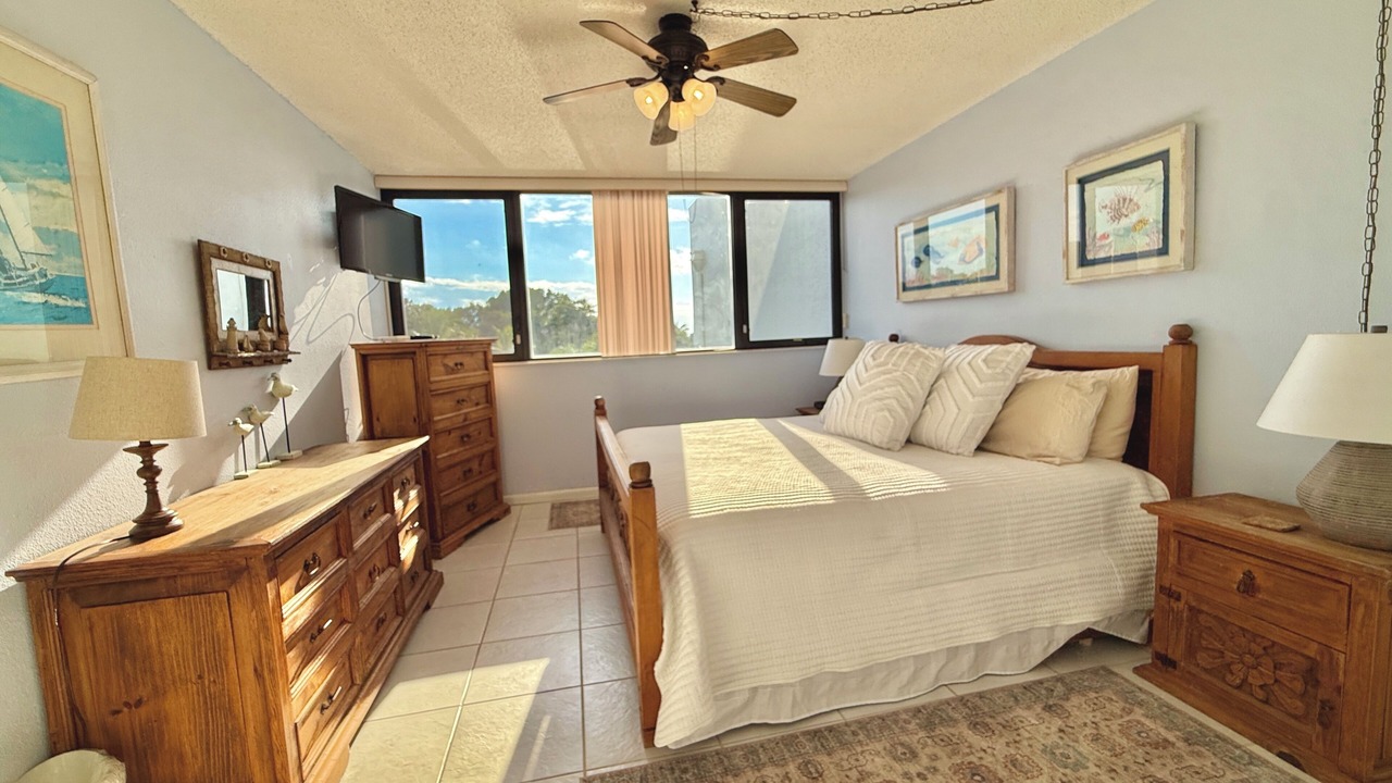 Photo of Bedroom in Key Largo