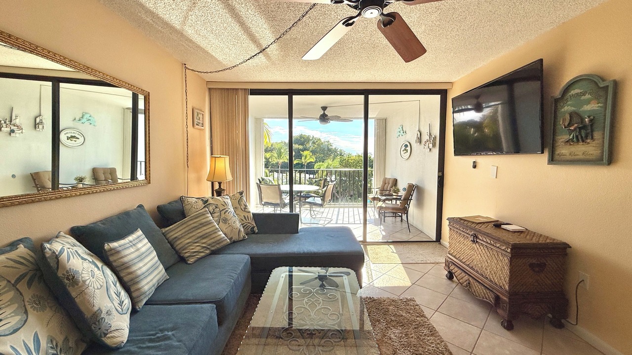 Photo of Livingroom in Key Largo