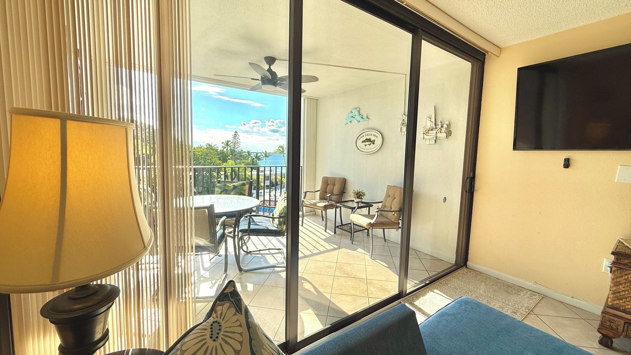 Photo of Livingroom in Key Largo