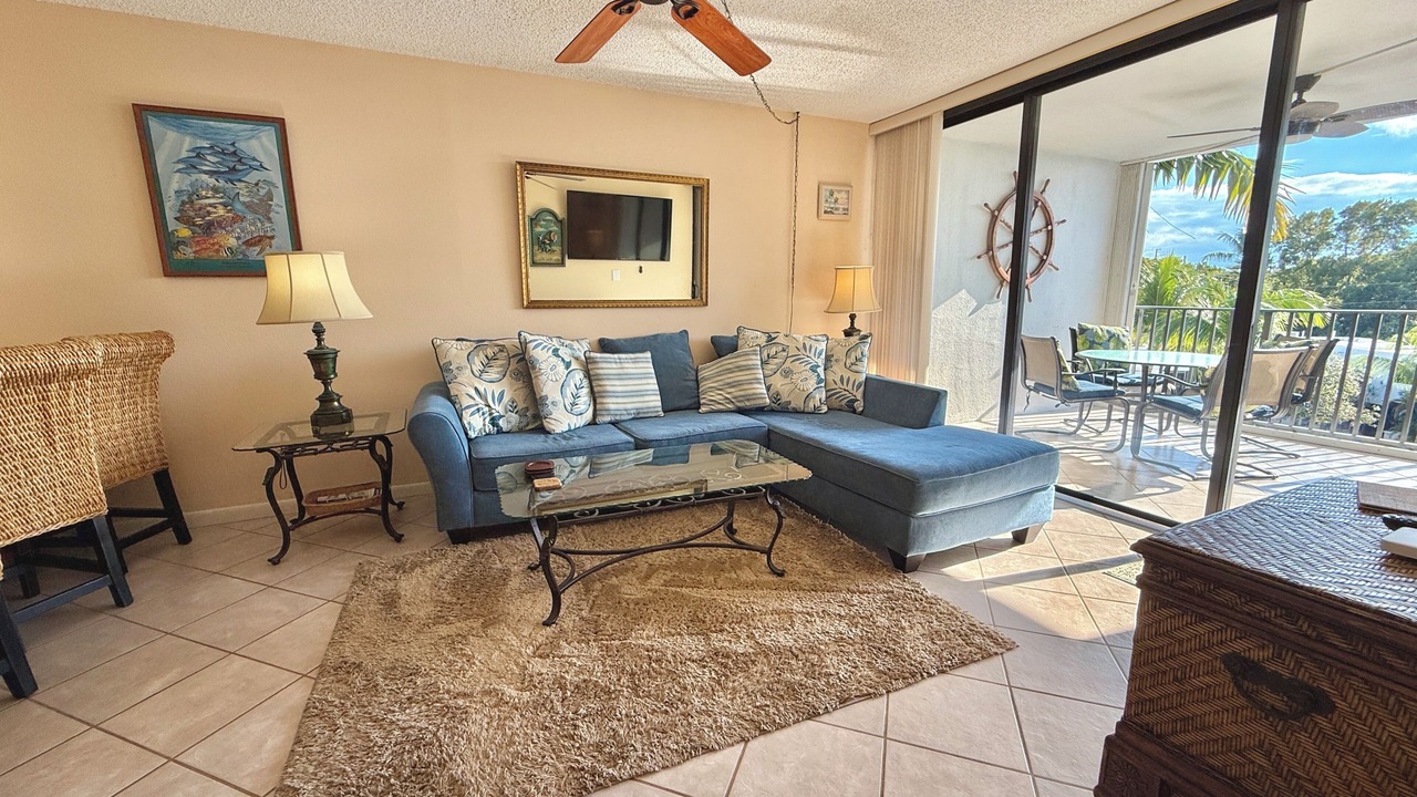 Photo of Livingroom in Key Largo