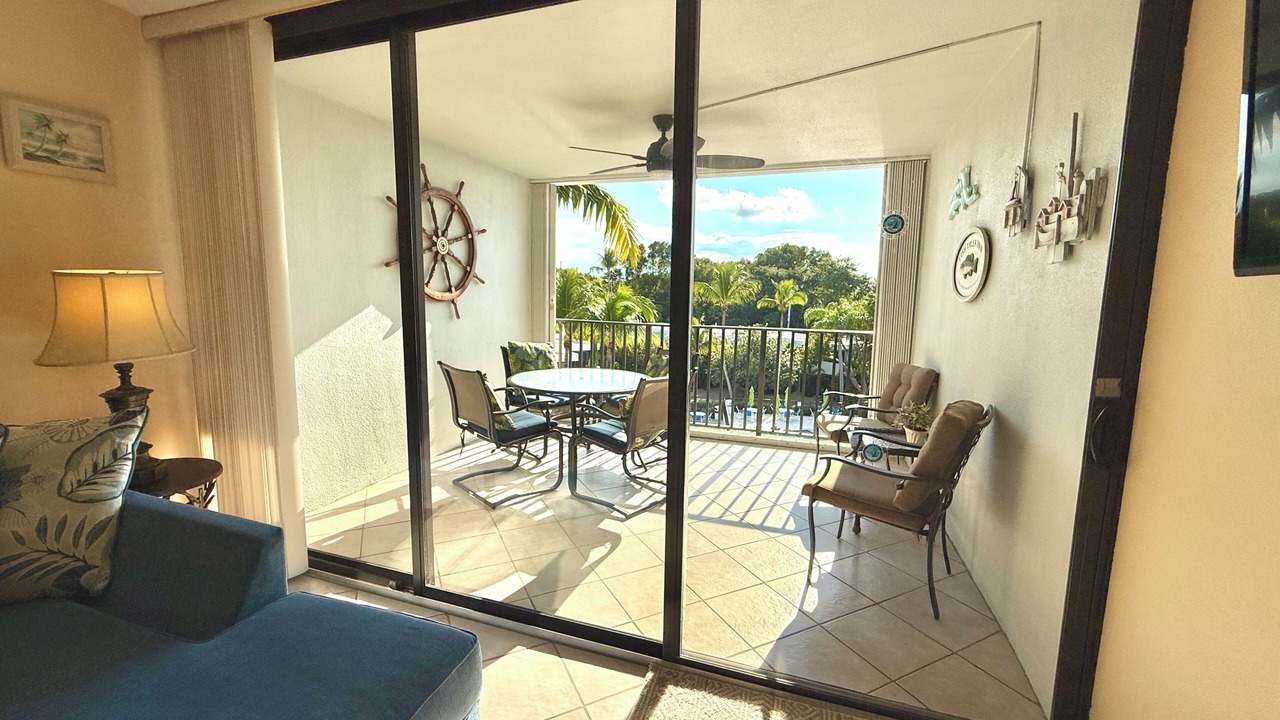Photo of Livingroom in Key Largo