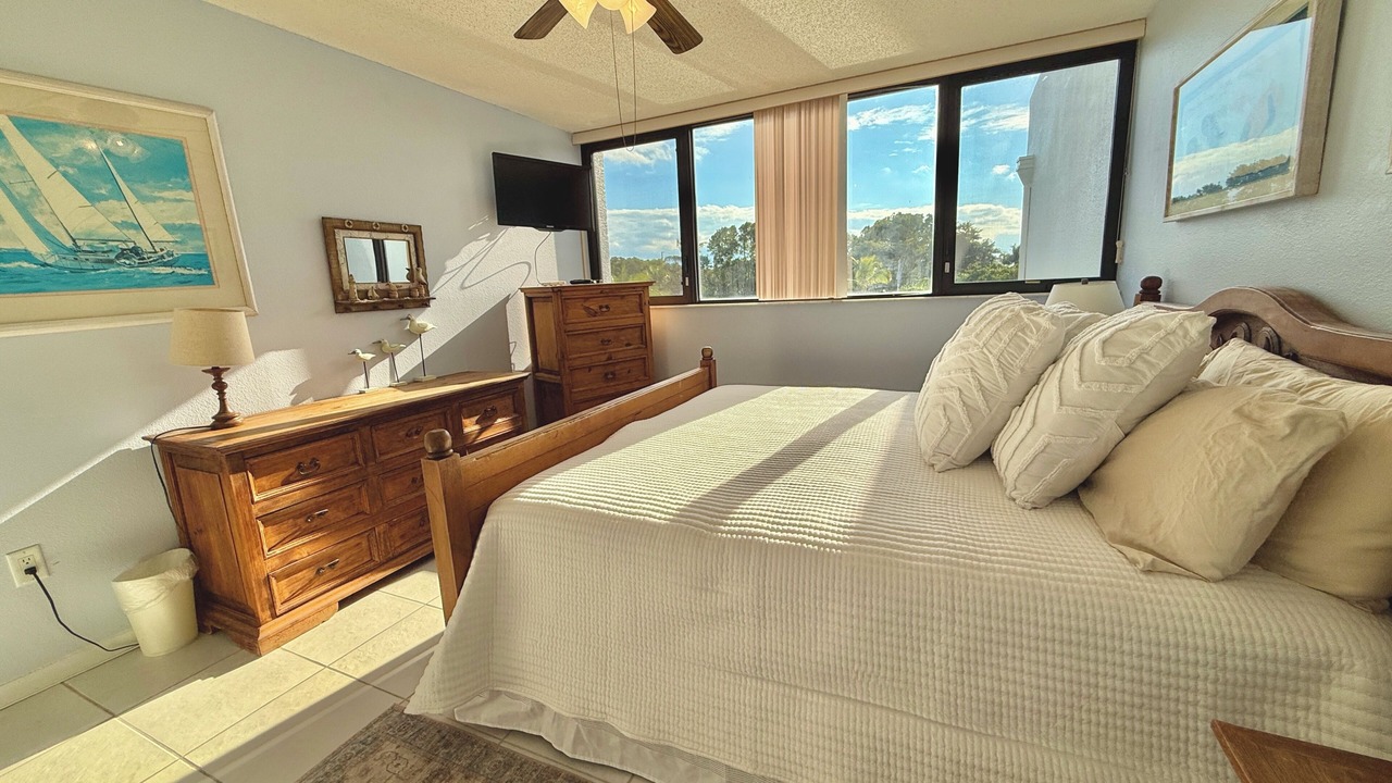 Photo of Bedroom in Key Largo
