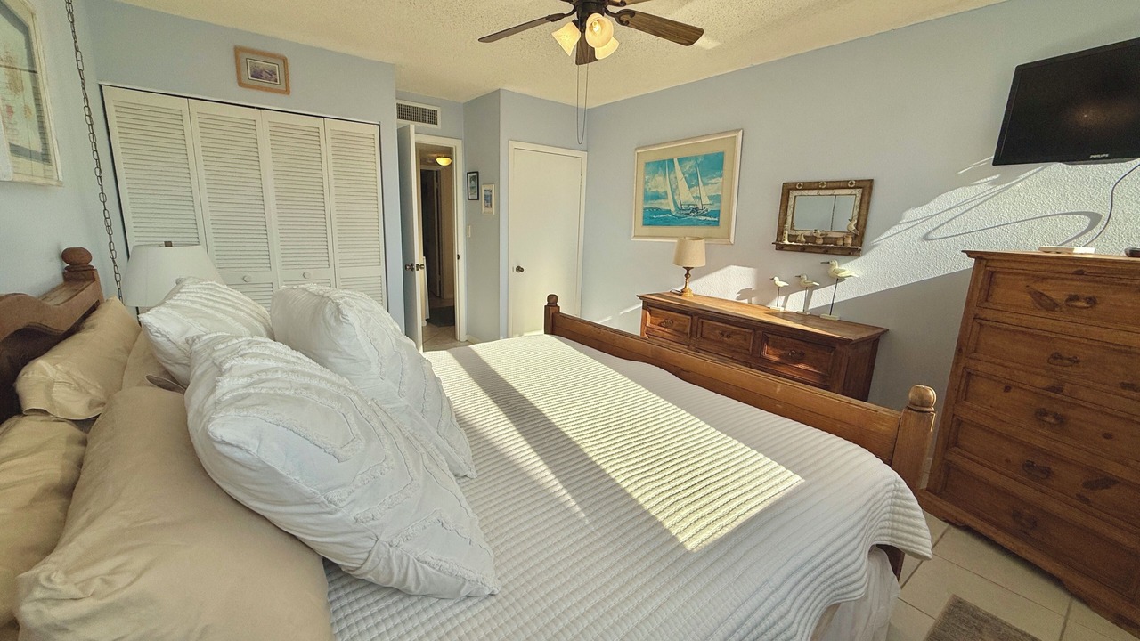 Photo of Bedroom in Key Largo