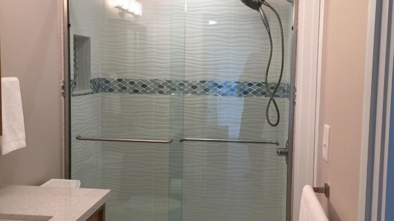 Photo of Bathroom in Truman Annex