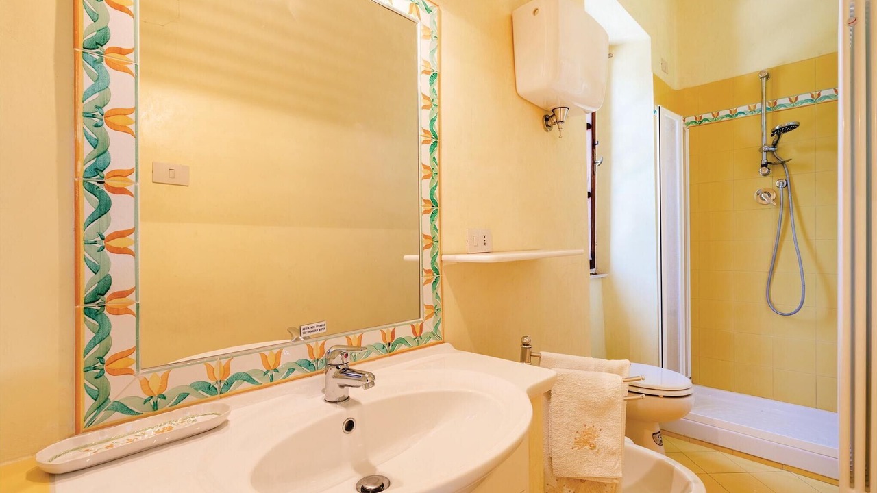 Photo of Bathroom in Fratta