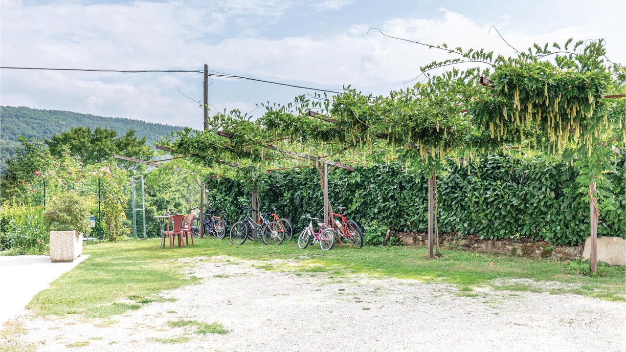 Photo of Others in Bivio Lugnano