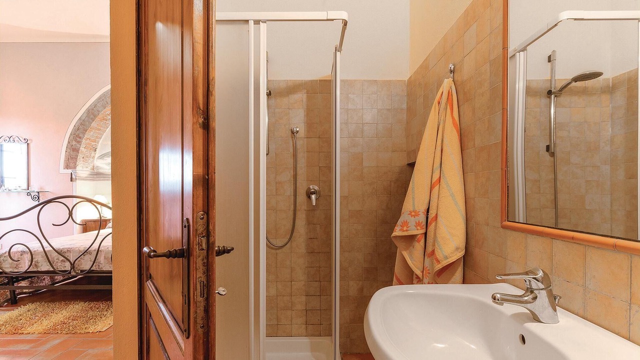 Photo of Bathroom in Pomarance