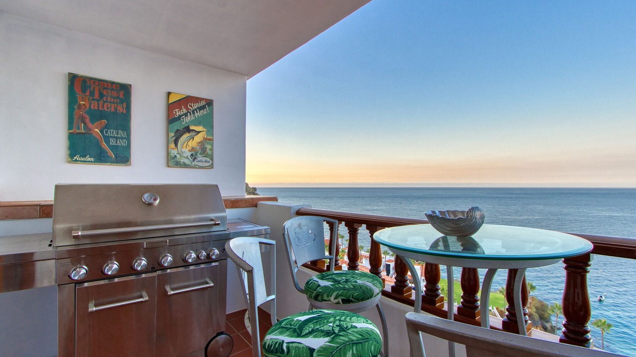 Photo of Patio Balcony in Avalon