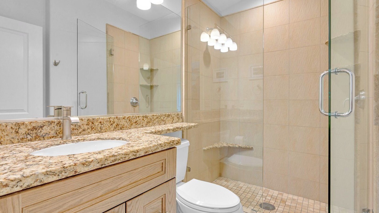 Photo of Bathroom in Marathon