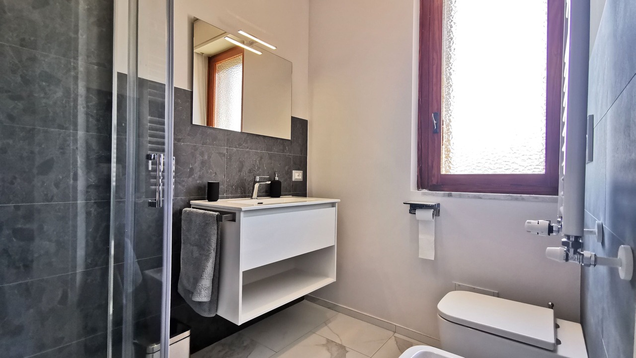 Photo of Bathroom in Borghetto Santo Spirito