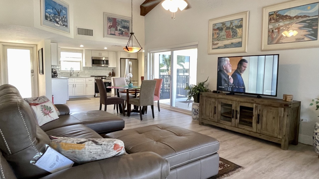 Photo of Livingroom in Key Largo