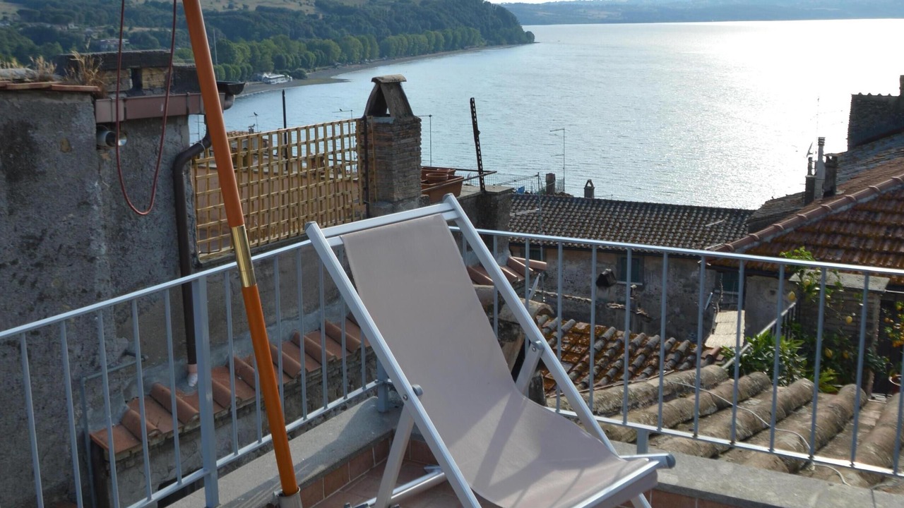 Photo of Outdoor in Lake Bracciano