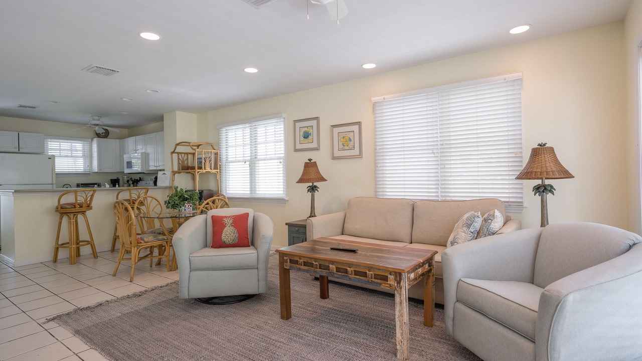 Photo of Livingroom in Bahama Village
