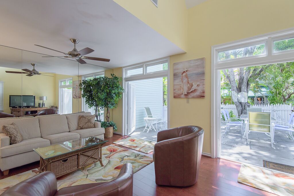 Photo of Livingroom in Truman Annex