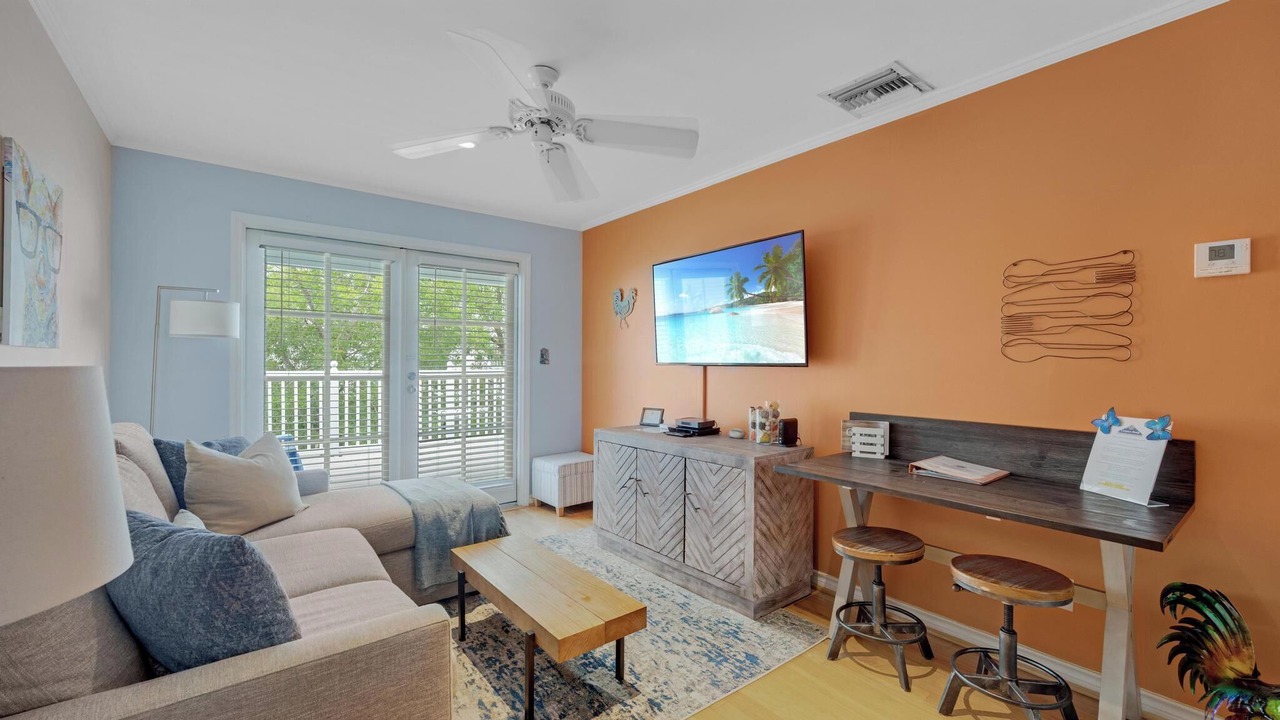 Photo of Livingroom in Truman Annex