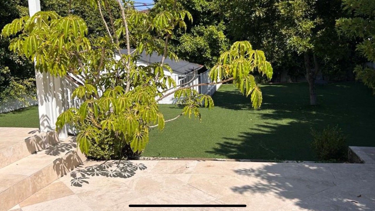 Photo of Outdoor in Pico - Robertson