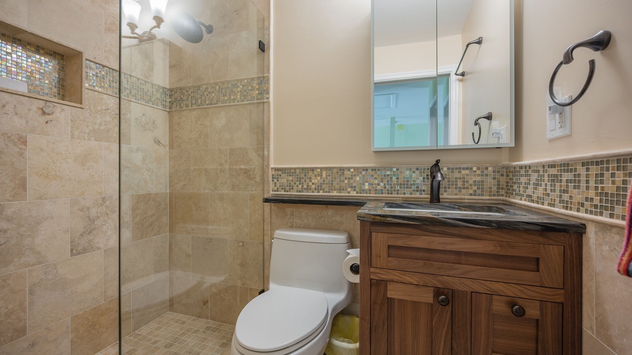 Photo of Bathroom in Truman Annex