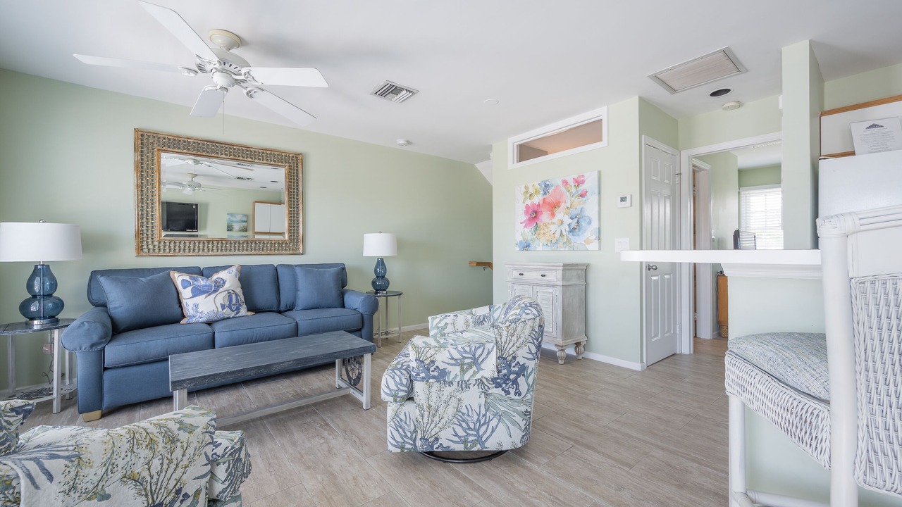 Photo of Livingroom in Truman Annex