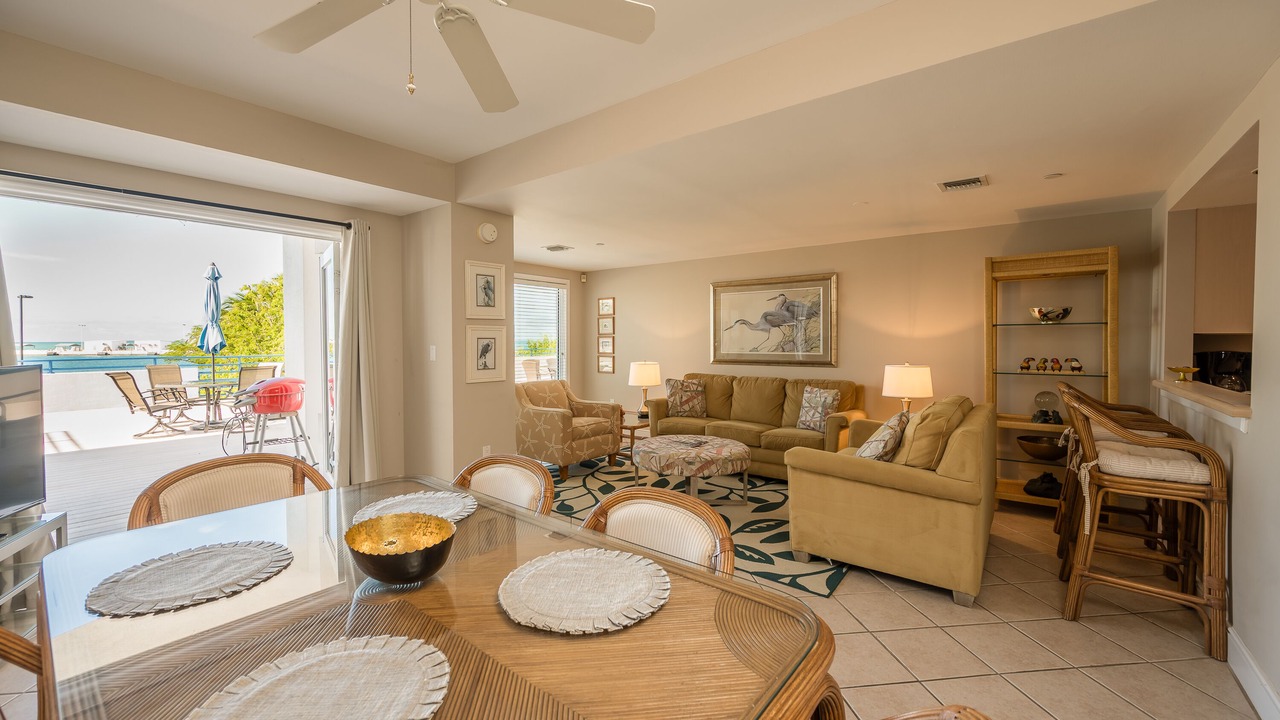 Photo of Livingroom in Truman Annex